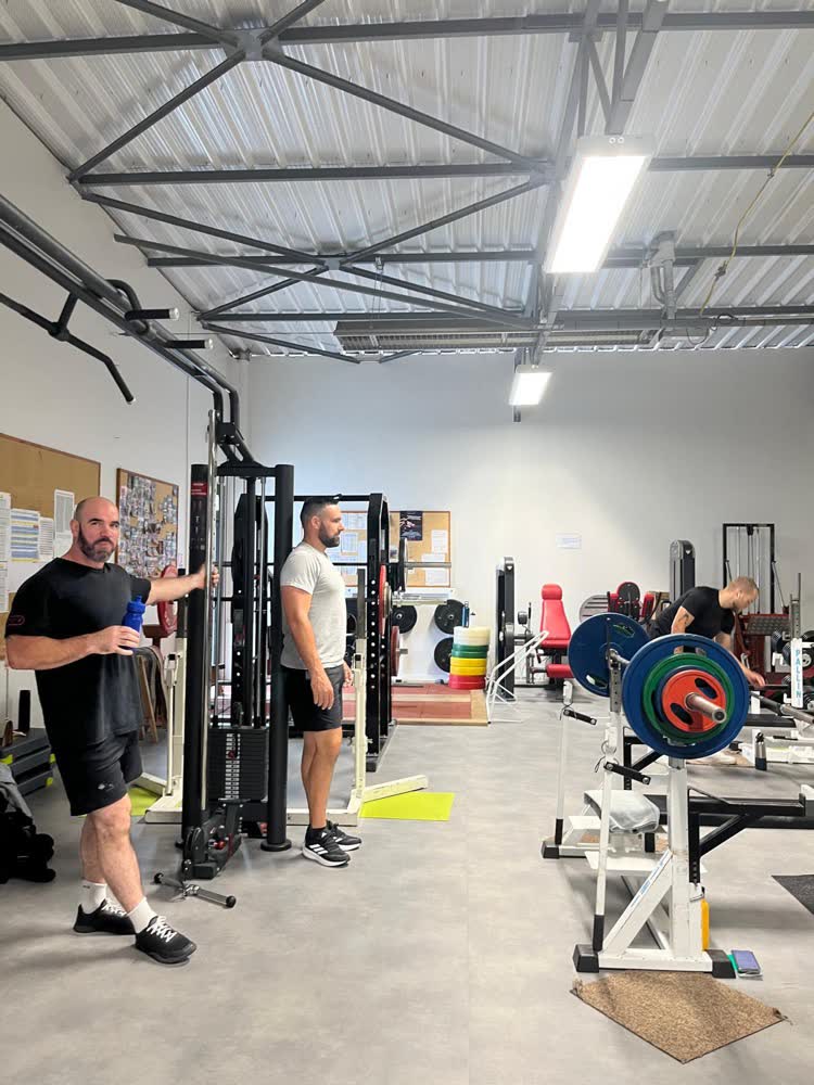 Tous niveaux, tous âges à la salle de musculation SGHM de Guérande